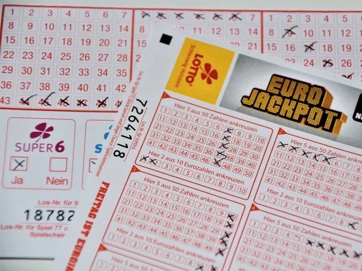 В Смоленске установили расхитительницу лотерейных билетов