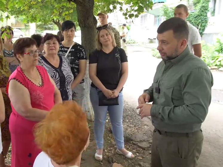 Пушилин встретился с жителями Снежного и оценил работу местных властей