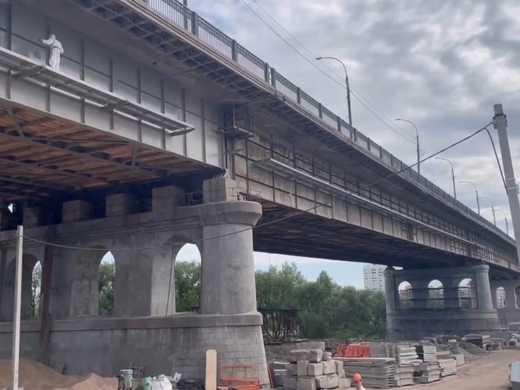 В Омске Ленинградский мост отремонтировали на 25%