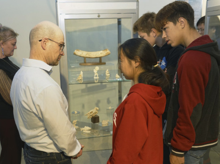 Персональная выставка Владимира Яценко открылась в Анадыре