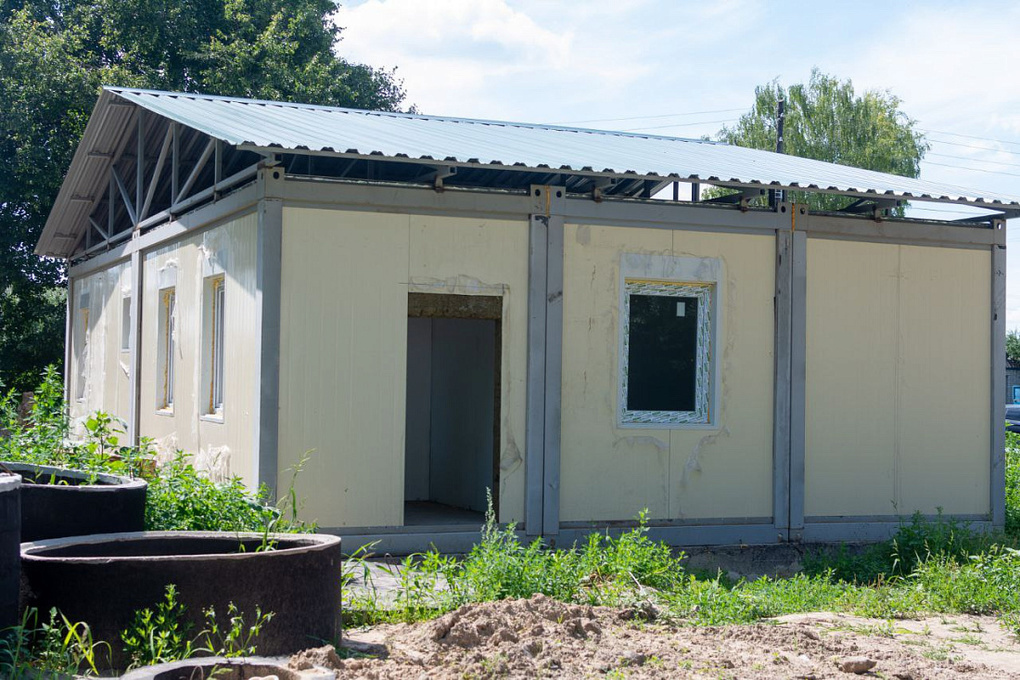 В Глушковском районе Курской области построят 3 новых ФАПа