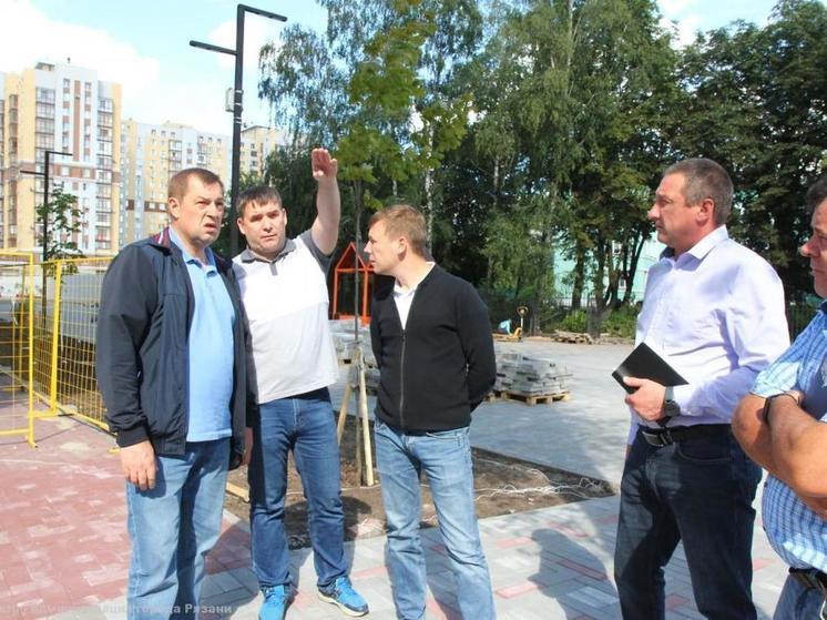 И.о. мэра Артёмов проверил ход благоустройства Малого шоссе в Рязани
