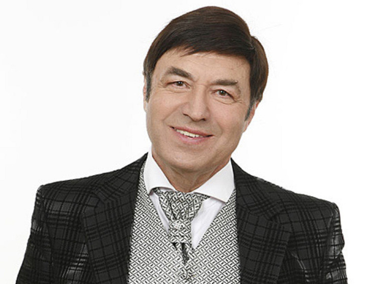 Ушел из жизни исполнитель песни "Наша служба и опасна и трудна" Эдуард Лабковский