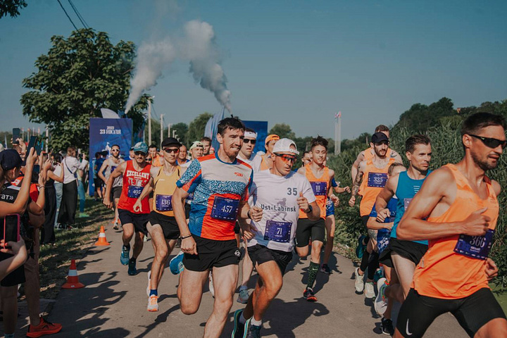 A mass race "Suvorov Trail" took place in Ust-Labinsk