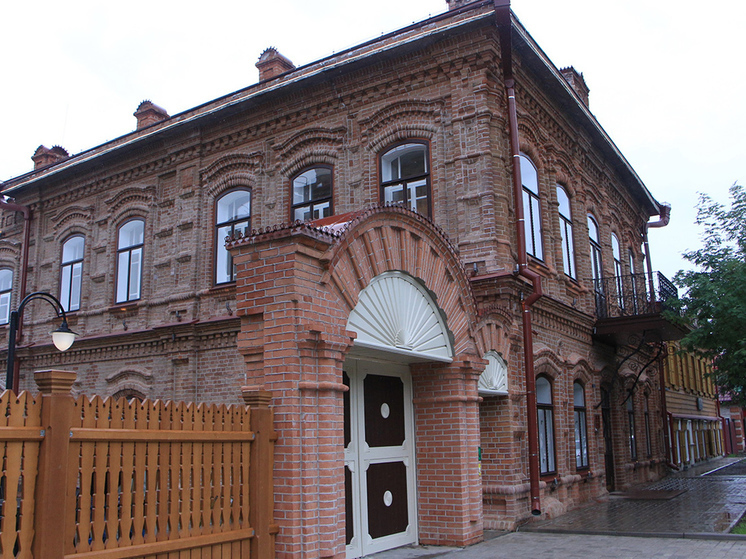 В Минусинске в старинном доме купца Ивана Борисова открылся Дворец бракосочетания
