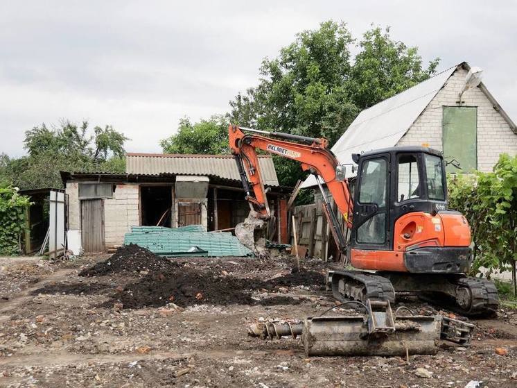 В Валуйках Белгородской области осталось восстановить 79 домов и 37 квартир, пострадавших после обстрелов