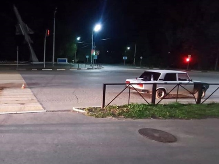 В Новочеркасске девушка попала под колеса ВАЗа