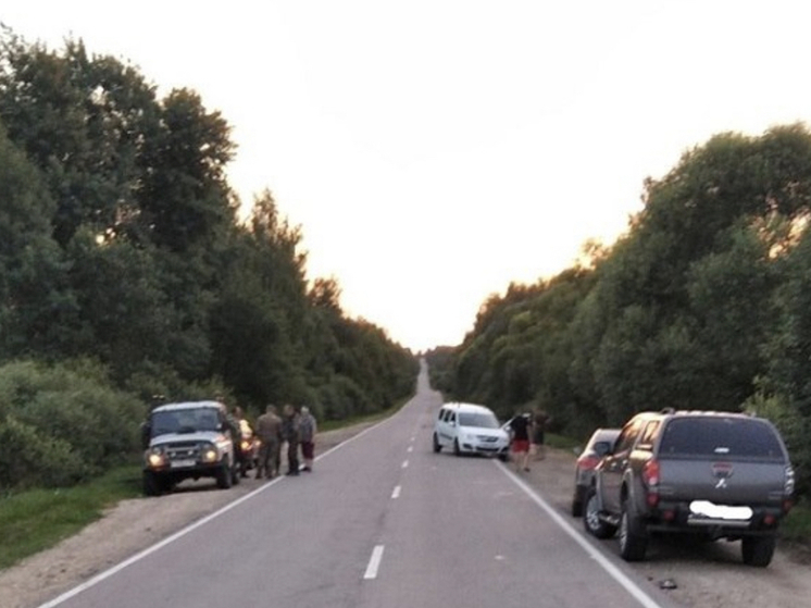 В Орловской области столкнулись три автомобиля на автодороге «Шаблыкино – Сомово - Рядовичи»