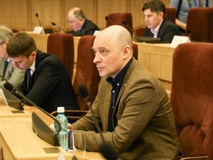 В Новосибирской области депутат Заксобрания Кубанов предложил изъять компьютеры у населения