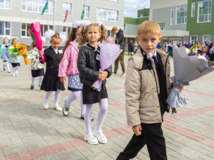 Югорчане помогут нуждающимся собраться в школу