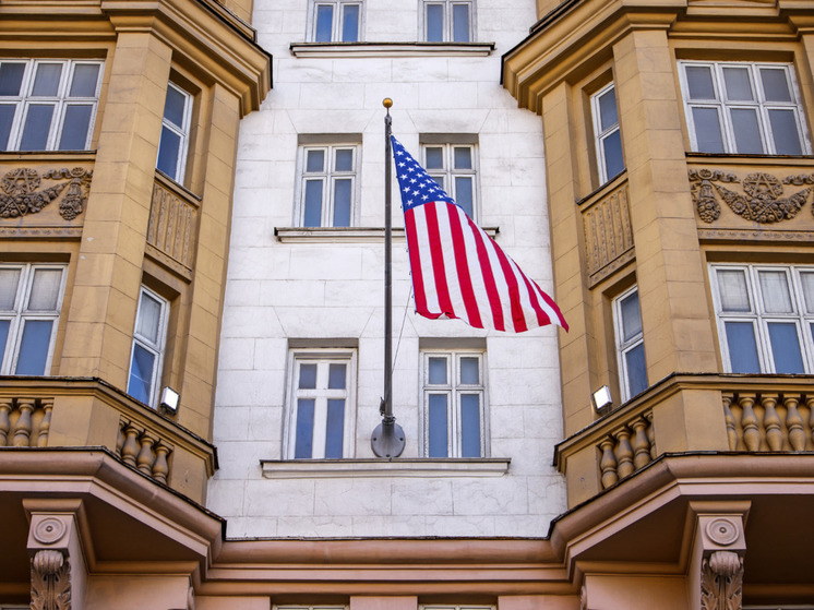 Немецкий политик Лафонтен: США используют Украину как полигон для противостояния с Россией