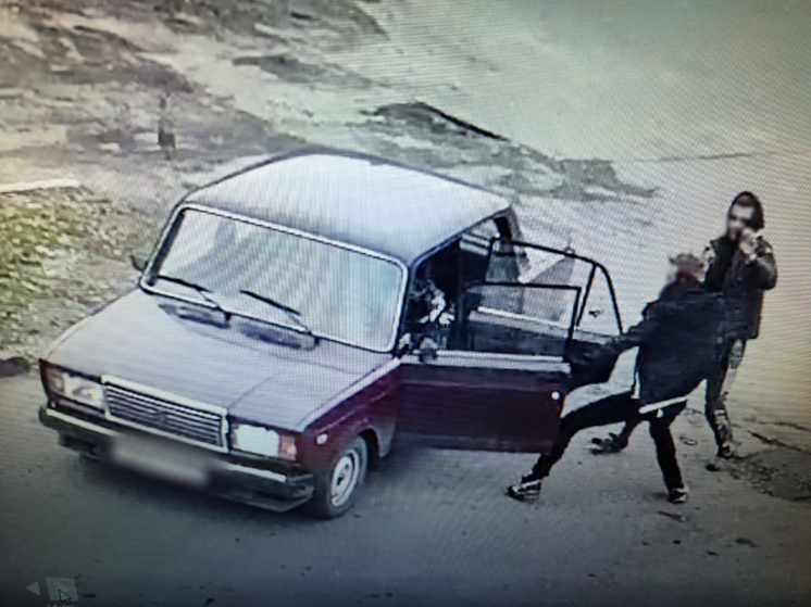 В Костромской области двое подростков от нечего делать угнали автомобиль