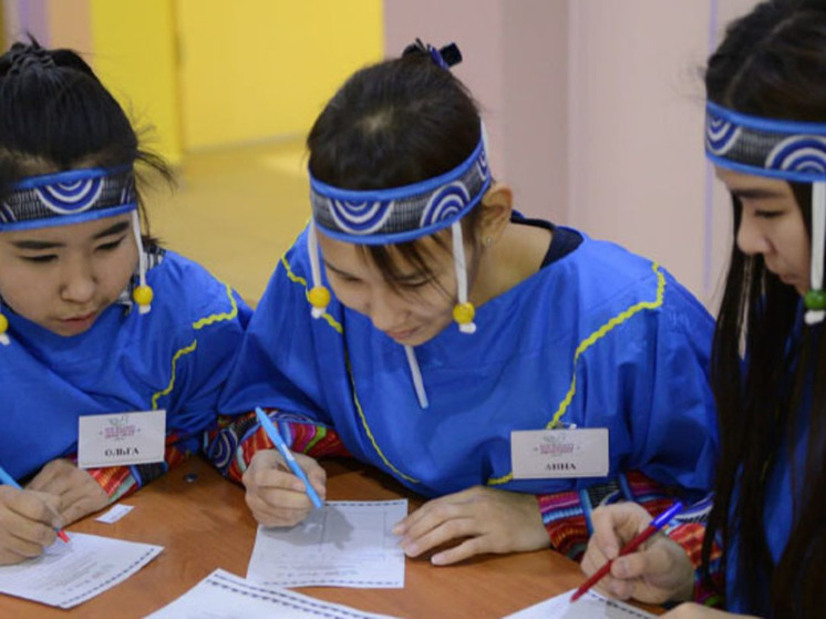 В издательстве "Просвещение" выпустили учебники для школ Чукотки