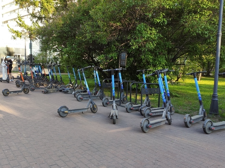В Кандалакше эвакуировали электросамокат за превышение мощности