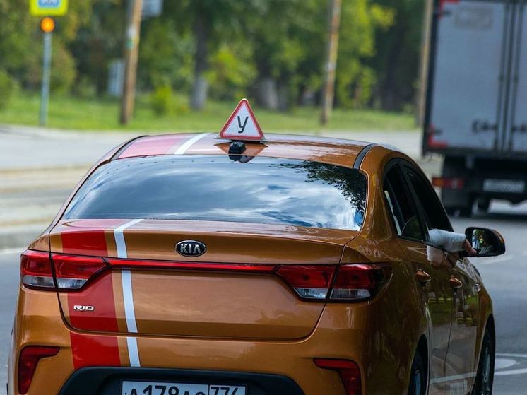 В челябинских автошколах оценили изменения в программах обучения водителей