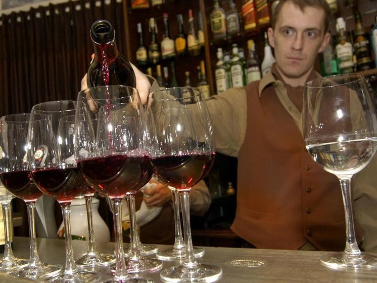 Зафиксирован рост импорта вина в Россию за полгода на 57%