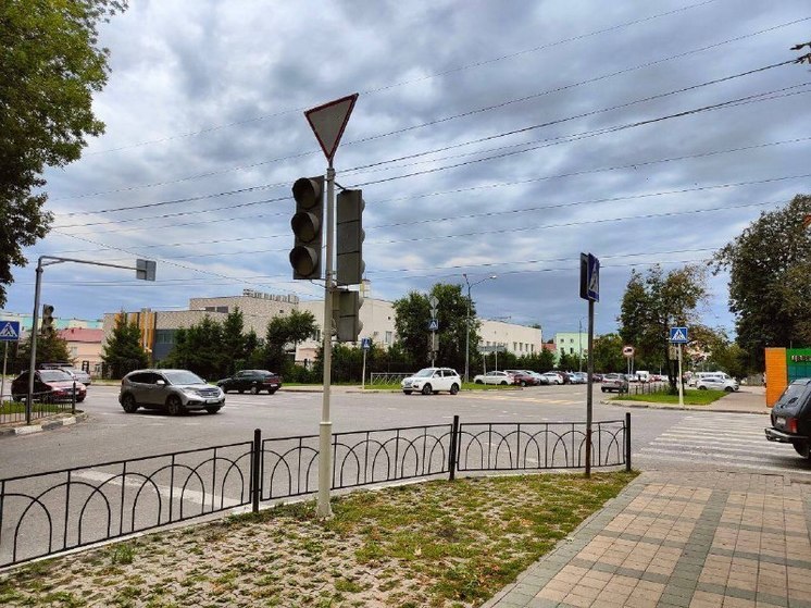 В Белгороде отключили светофоры на двух перекрестках
