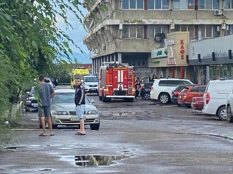 Спецслужбы выезжали в банк из-за бесхозной сумки в Чите