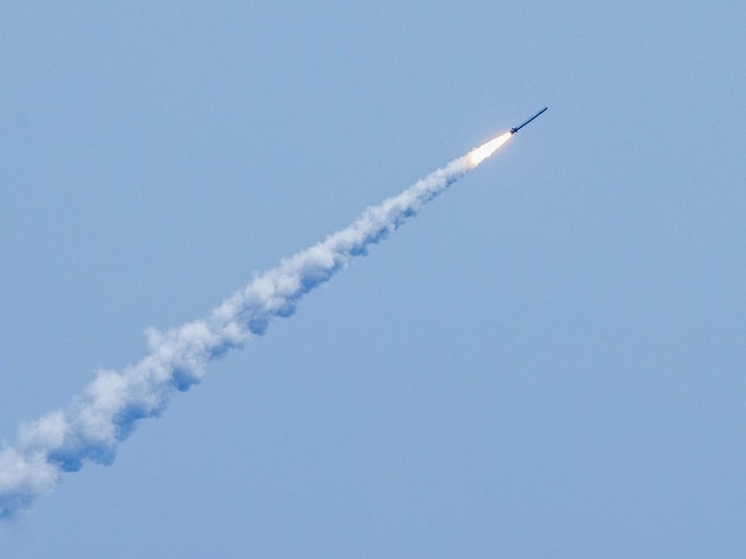 Глава Ростовской области Голубев сообщил о второй ракете, сбитой над Азовским районом