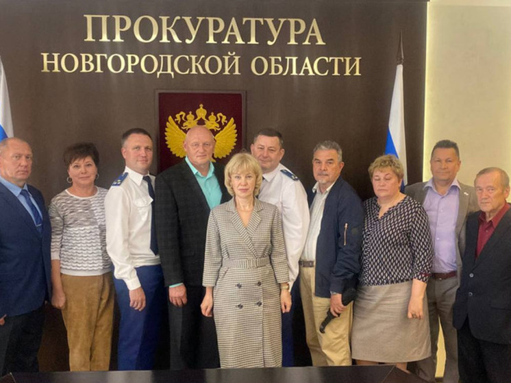 Прокурор области встретился с ветеранами прокуратуры