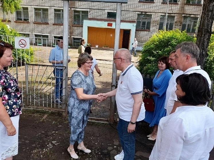 В Кировской области вновь грядет ремонт школы и спортивного зала