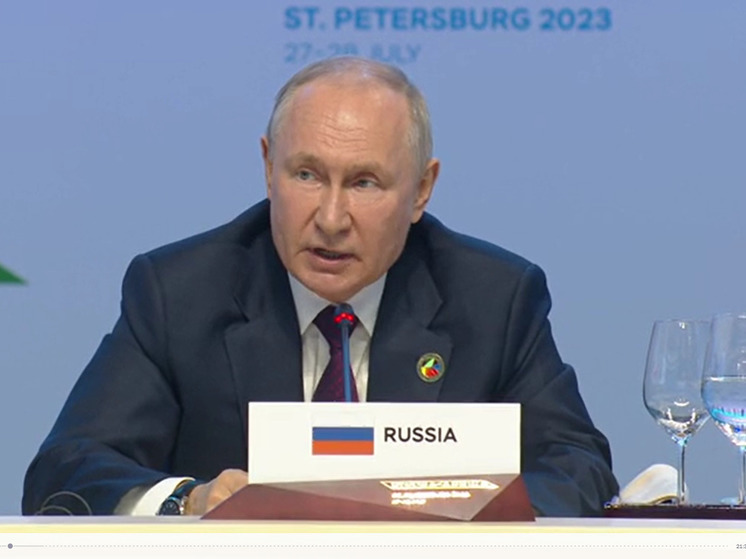 Путин: к росту цен на энергоносители привел отказ Запада от инвестиций в отрасль