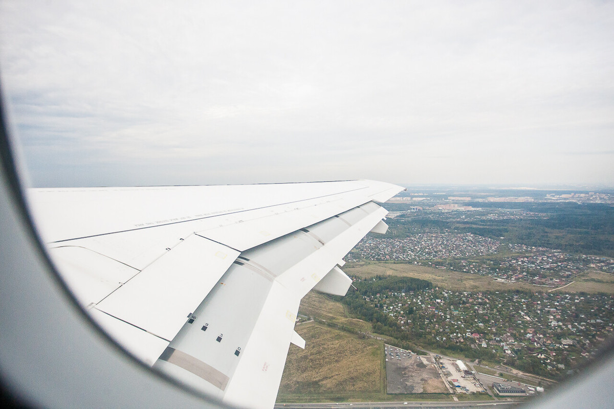 Почти 60 псковичей стали первыми пассажирами прямого авиарейса в Минск