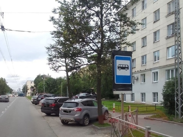 Остановку троллейбуса перенесли в Петрозаводске на место отельного паркинга