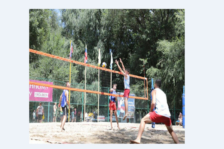 В Пятигорске отметили 100-летие отечественного волейбола большим спортивным фестивалем