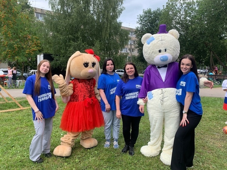 29 июля Молодая Гвардия побывала на праздновании Дня села в Печерске