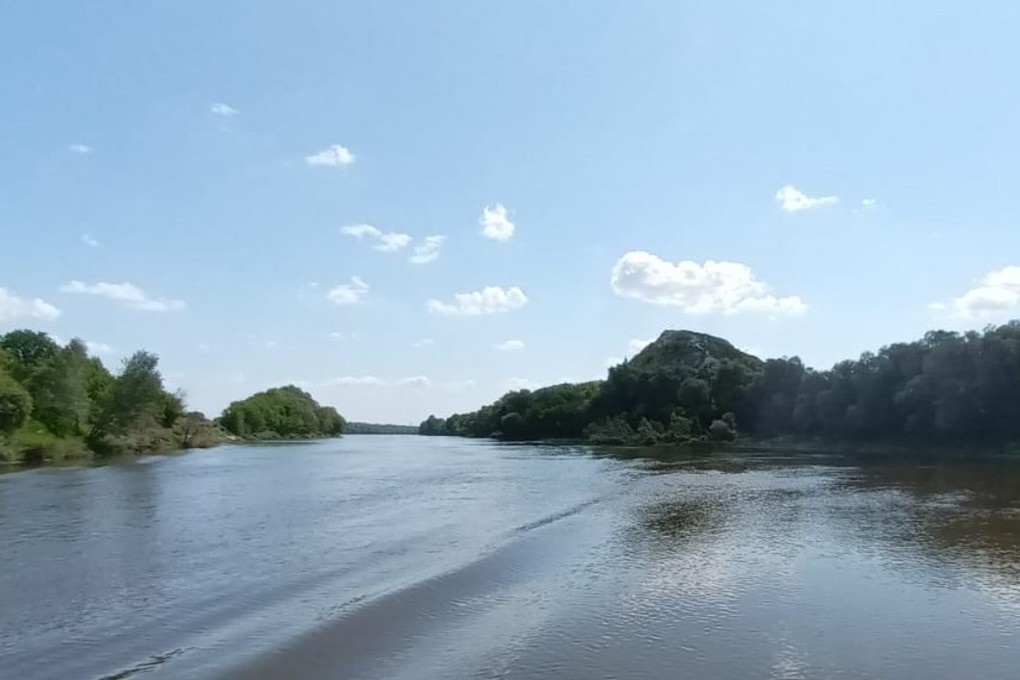 Пляж в новой усмани воронеж. Река Хворостань. Новая Усмань пляж Центральный. Усмань городской пляж. Пруд Хворостань.