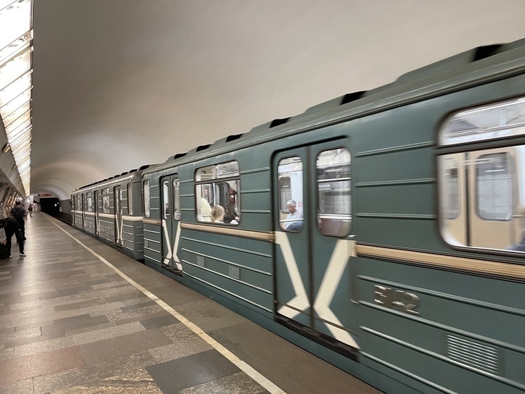 В Петербурге ограничили вход на станцию метро «Невский проспект»