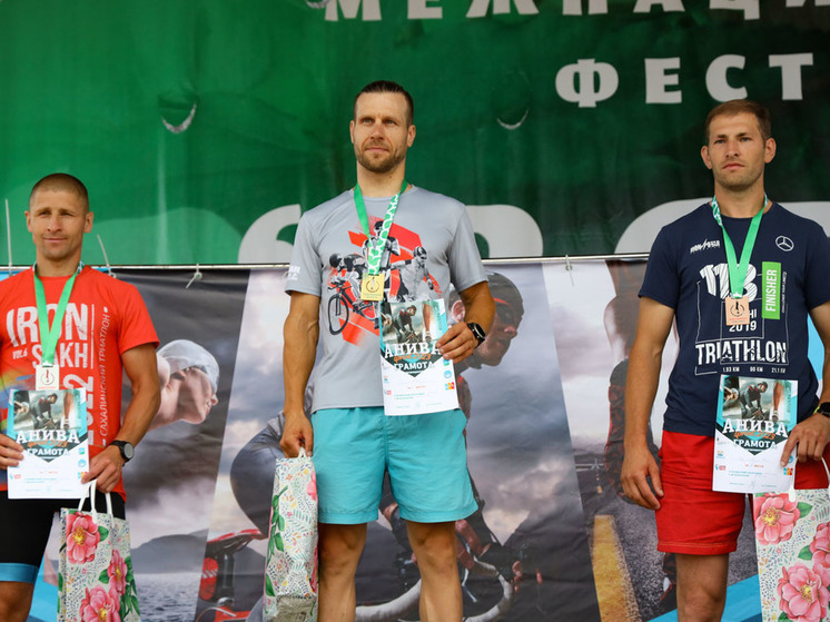 Победителем триатлона «Анива спринт 2023» стал Кирилл Смирнов из Южно-Сахалинска