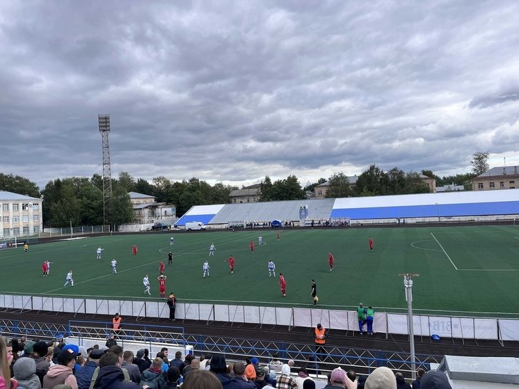 Турнирную таблицу чемпионата Второй лиги по футболу возглавило Вологодское «Динамо»