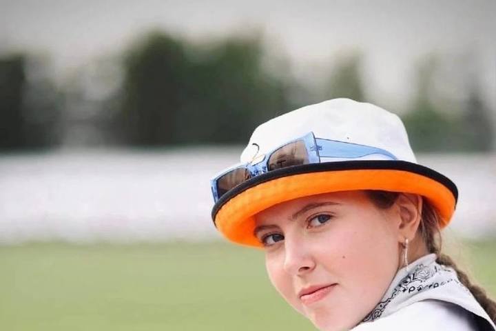 Великолучанка получила звание мастера спорта России международного класса по стрельбе из лука