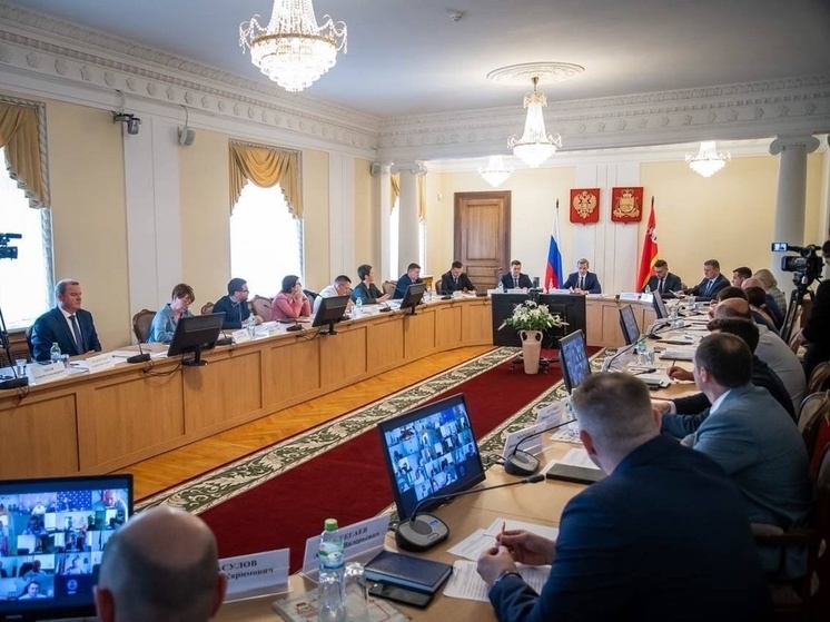 В Администрации Смоленской области проверили ход исполнения поручений врио губернатора