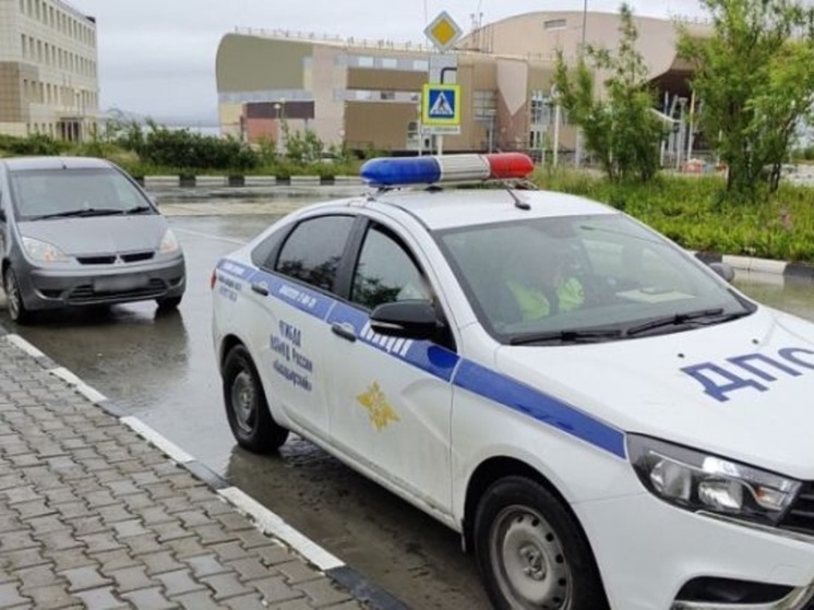 На пешеходном переходе в центре Анадыря сбили женщину