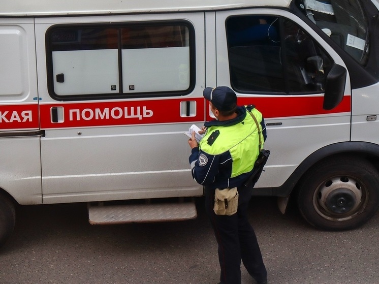 В Москве «Ягуар» сбил подростка на самокате на пешеходном переходе