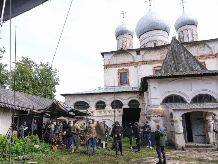 Андрей Никитин посетил съемочную площадку сказочного блокбастера «Огниво» в Новгороде