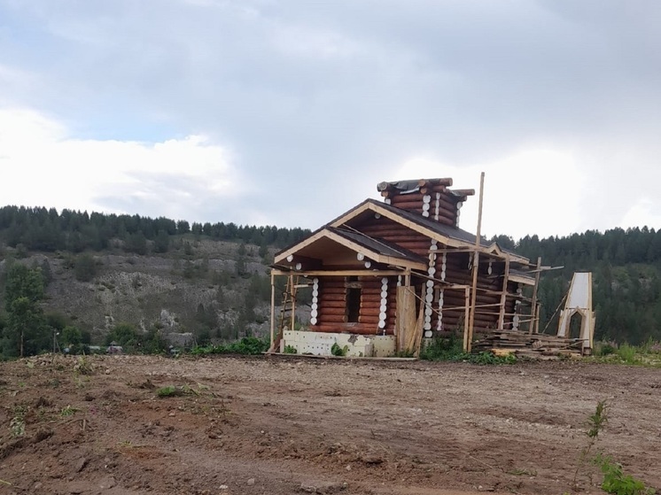 Первую службу провели в самом западном храме Свердловской области