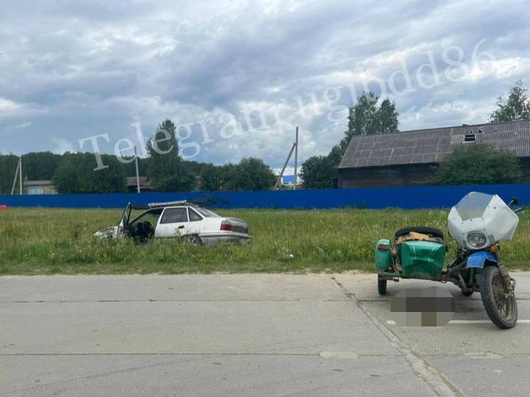 В Югре мотоциклист без прав получил травмы в ДТП
