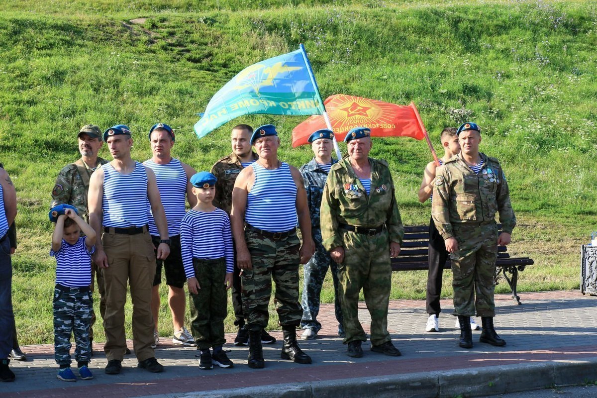 В Серпухове отметили День воздушно-десантных войск России