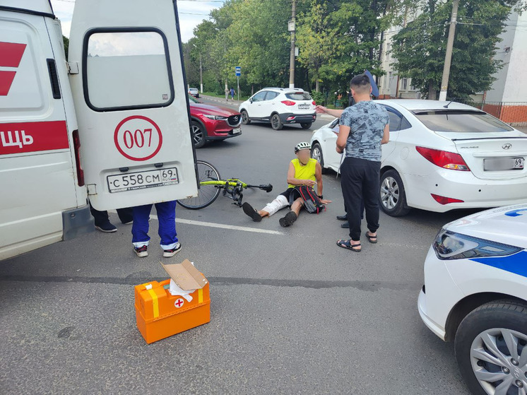 Вскрылись обстоятельства аварии в Твери, где пострадал пожилой велосипедист