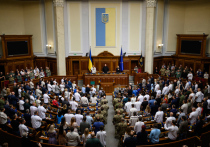 Политолог считает, что у президента Украины остался один способ продлить нахождение у власти

