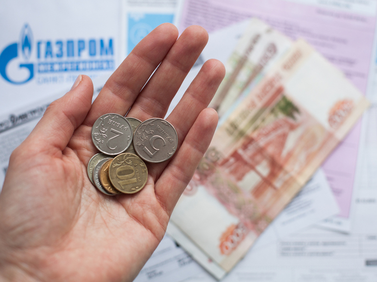За первые три месяца 2023 года петербуржцы накопили долгов за ЖКУ больше, чем за весь 2022 год