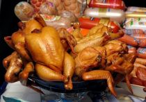 Белоруссия, которая является одной из основных стран-поставщиков мяса птицы в РФ, с начала августа ограничила экспорт своей продукции во все государства, кроме Китая