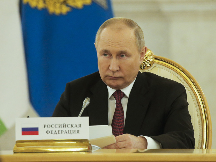 Путин разрешил блокировать средства попавших под ограничения России иностранцев