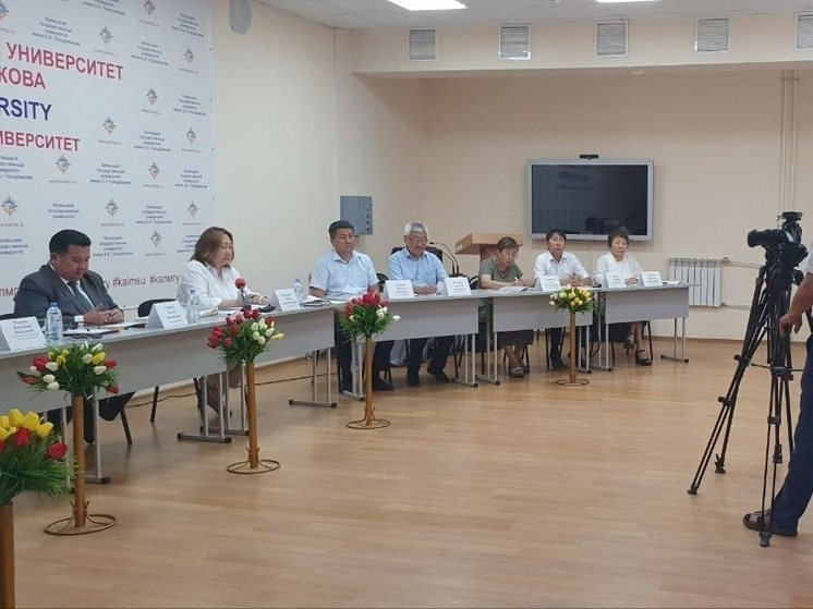 В Калмыцком госуниверситете прошло первое зачисление студентов