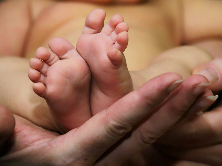 Детский омбудсмен Татарстана выступила против сурматеринства для генетически бесплодных пар: «Могут использовать для вывоза детей на органы»