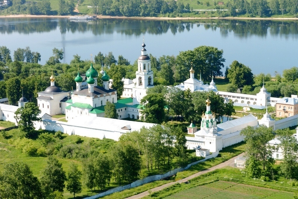 Свято Введенский женский монастырь Ярославль изразцы